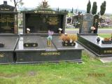 image of grave number 370024